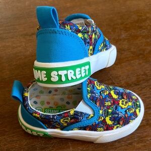 Sesame Street Toddler Shoes Size 5